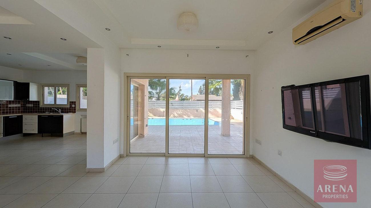 1-villa-pernera-10414-20-3