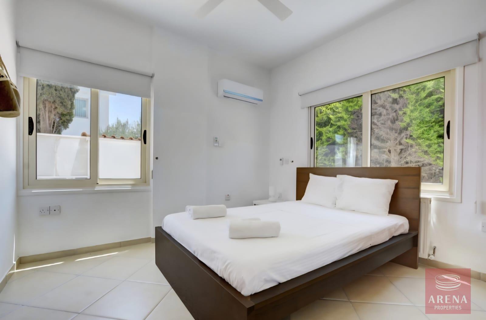 1-villa-rent-10482-6-1