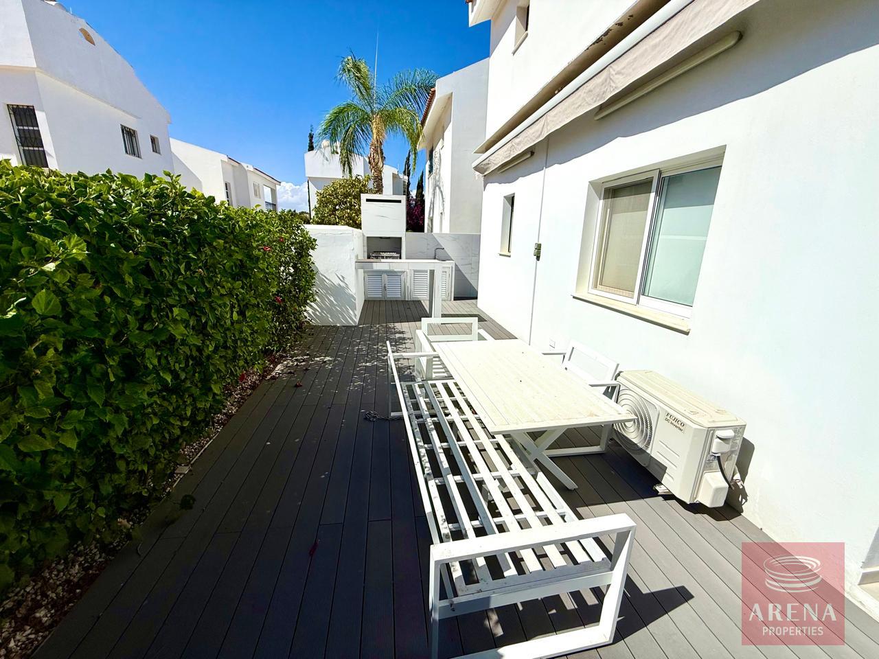 1-vlla-in-ayia-triada-10232-12-5