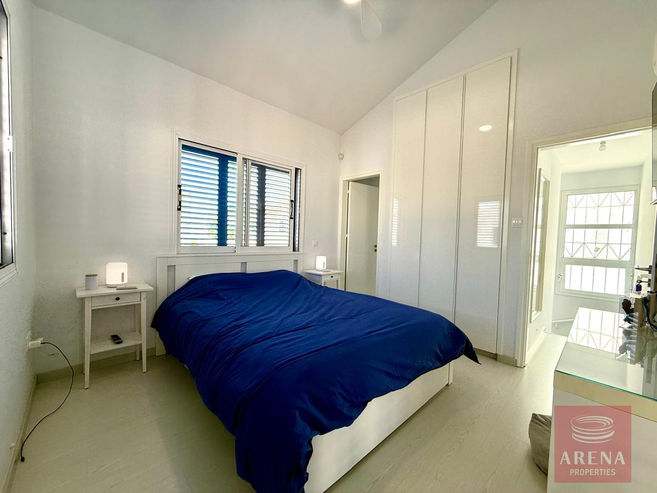 1-vlla-in-ayia-triada-10232-22-5