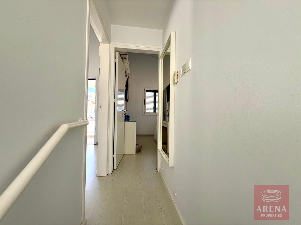 1-vlla-in-ayia-triada-10232-23-5