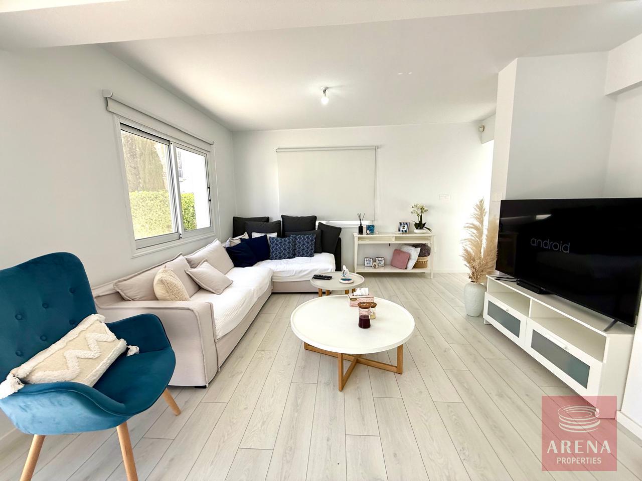 1-vlla-in-ayia-triada-10232-39-5