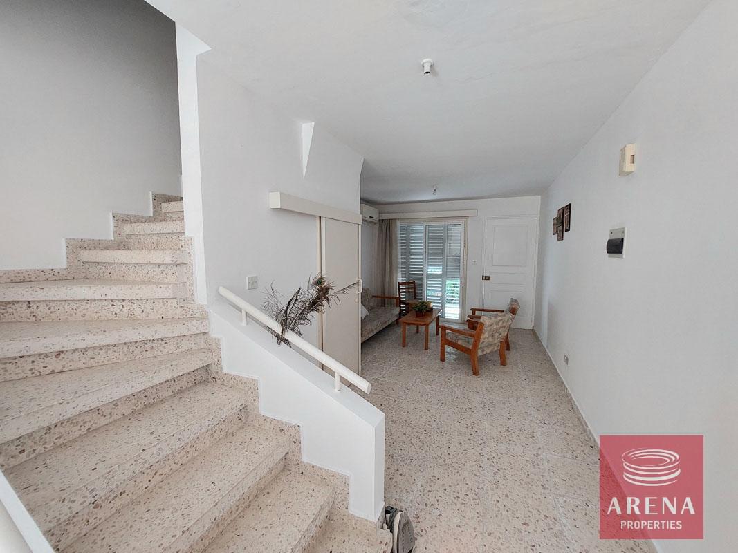 10-1-2-BED-TH-IN-kAPPARIS-7290-1