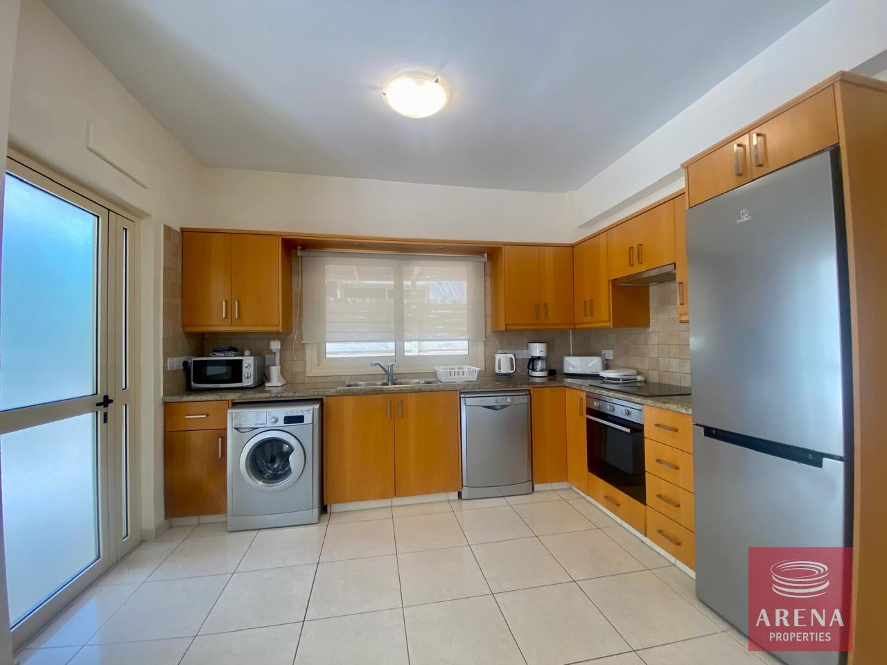 10-1-3-BED-VILLA-IN-cape-greco-8112-1