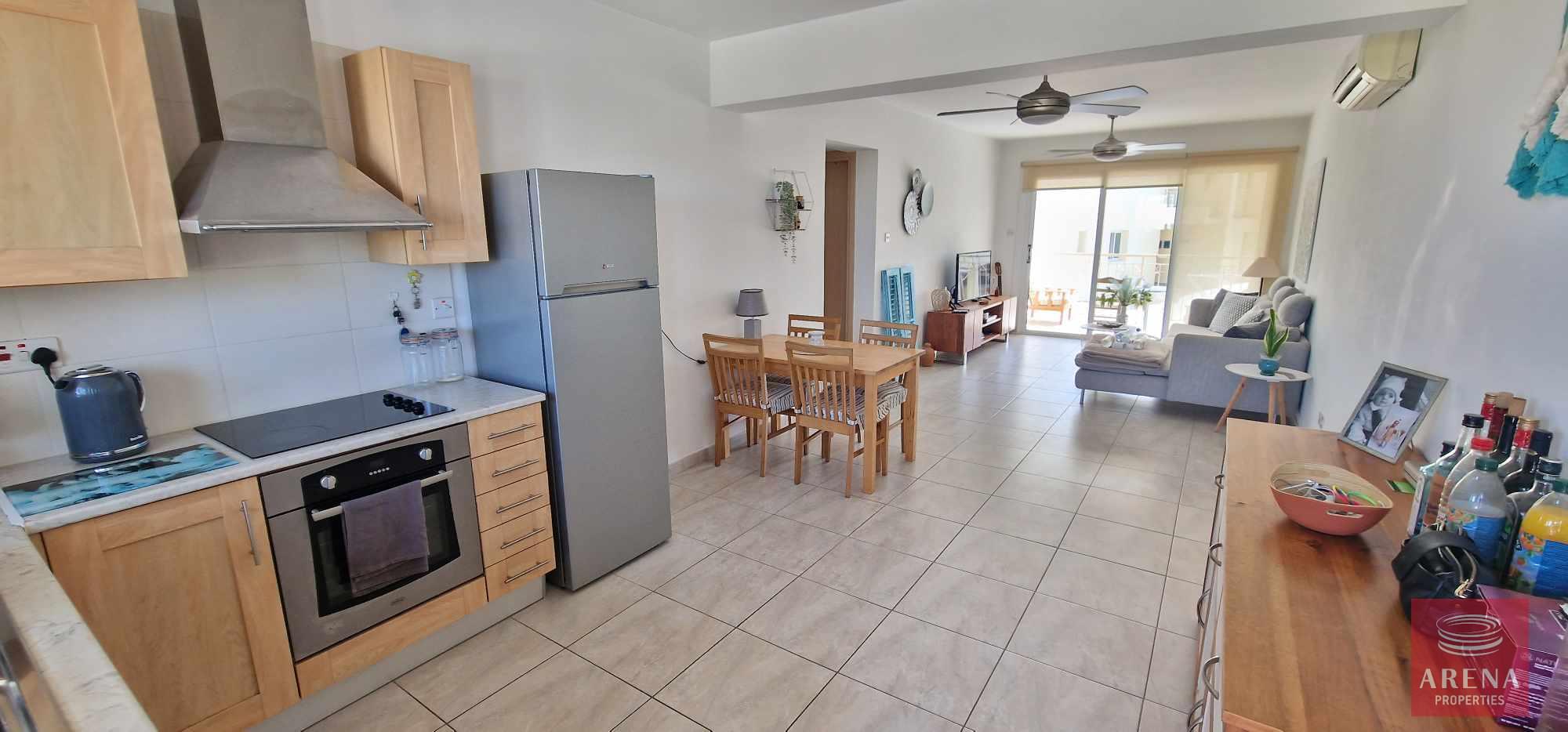 10-1-bed-apt-kapparis-7439