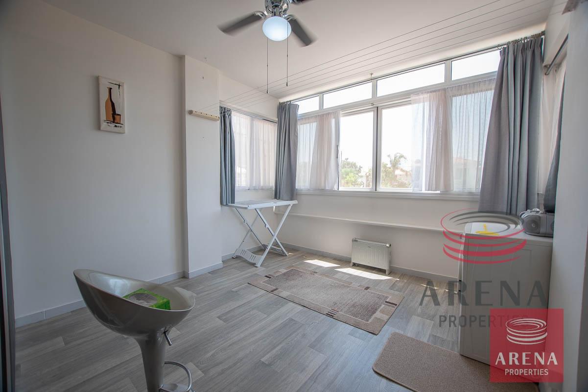10-2-BED-APT-IN-DERYNIA-5738-4