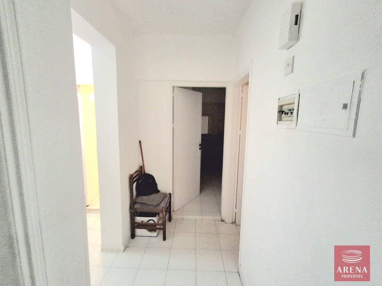10-2-BED-APT-IN-DROSIA-8930