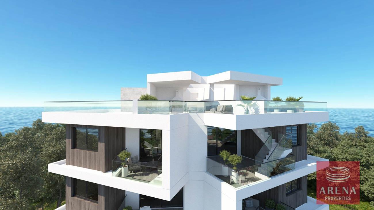 10-2-BED-APT-IN-MAKENZY-7018-2