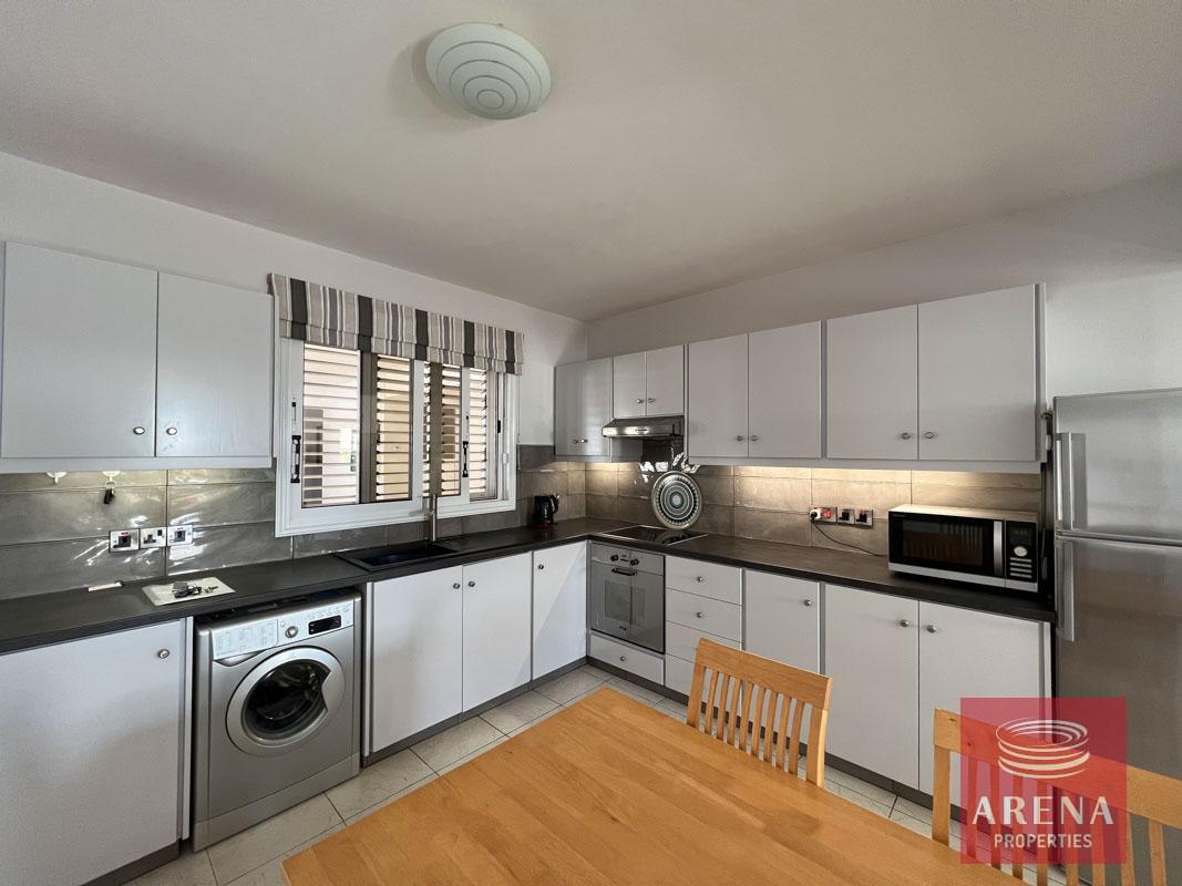 10-2-BED-APT-KAPPARIS-8197