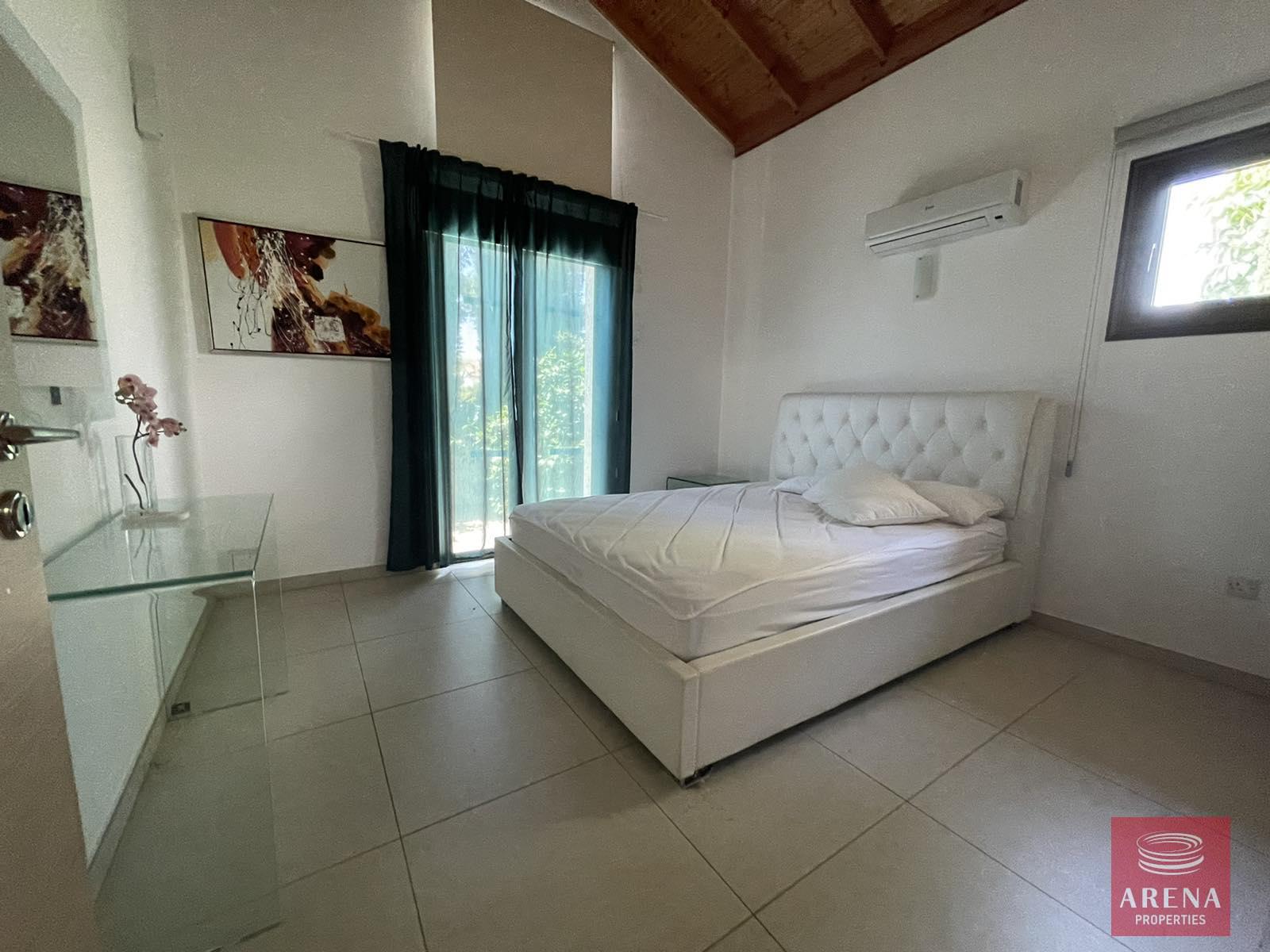 10-2-BED-BUNGALOW-IN-AYIA-THEKLA-7258