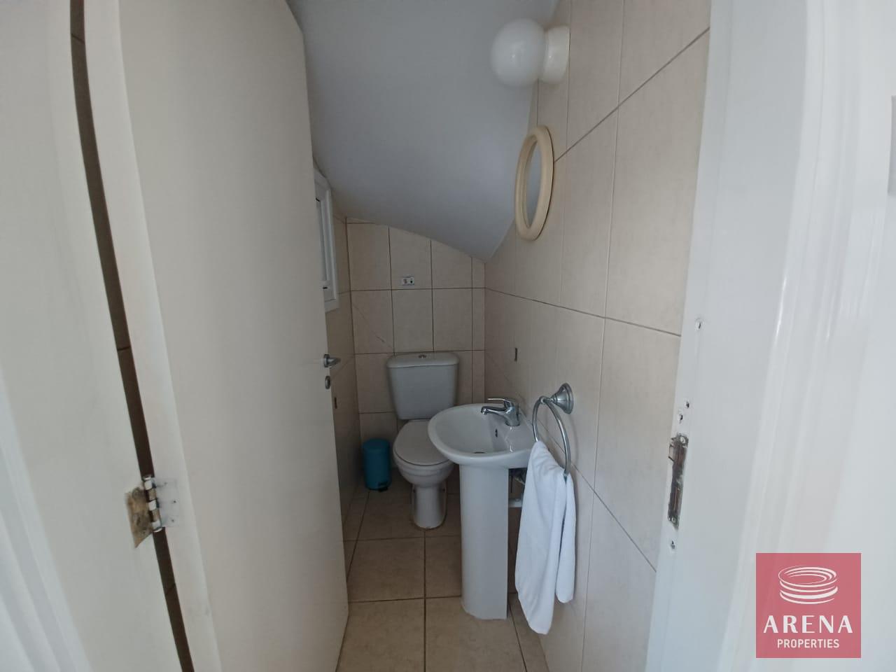 10-2-BED-VILLAIN-AYIA-THEKLA-6724-1