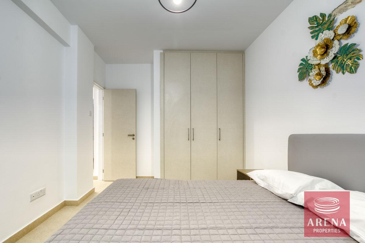 10-2-bed-apt-for-sale-in-paralimni-6446