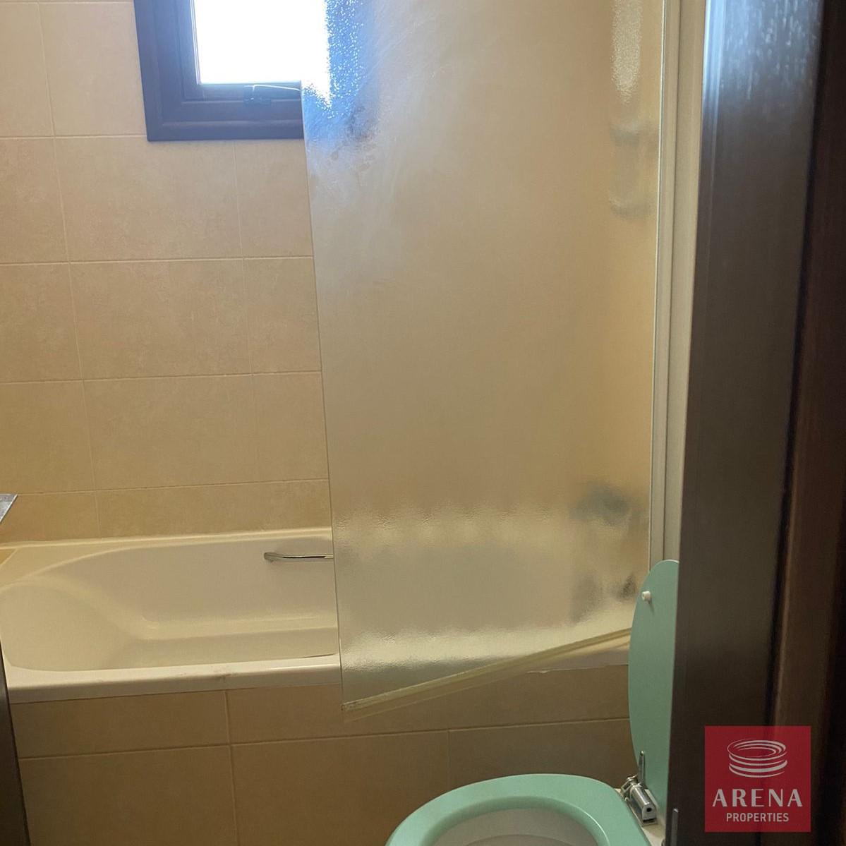 10-3-BED-VILLA-IN-ALETHRIKO-6865