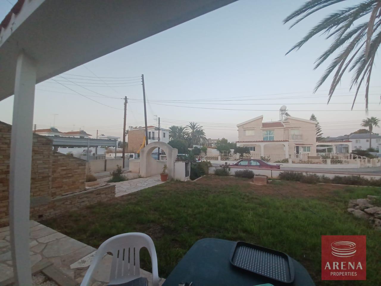 10-3-BED-VILLA-IN-PYLA-7456