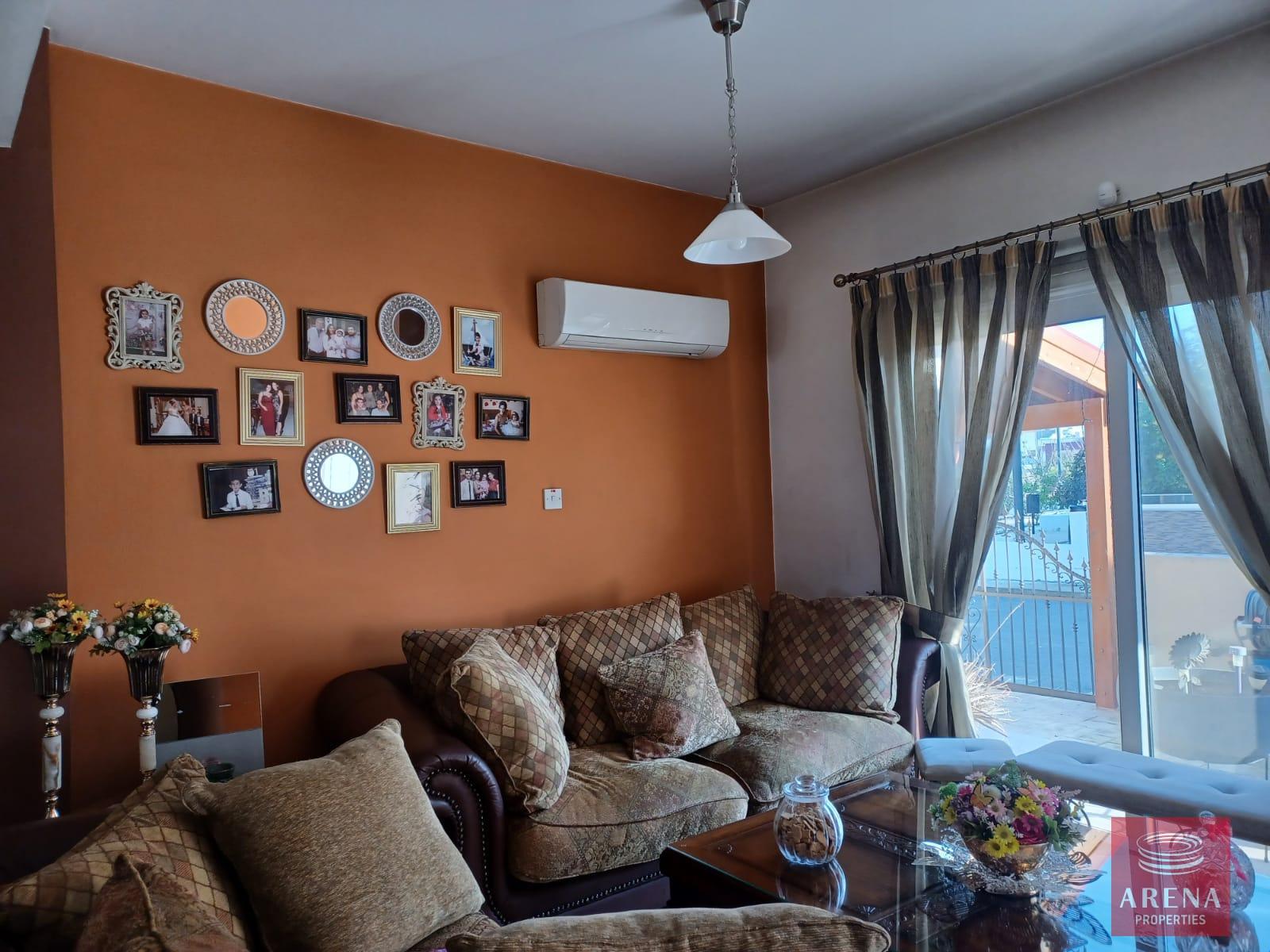 10-3-BED-VILLA-IN-VRYSOULLES-9169