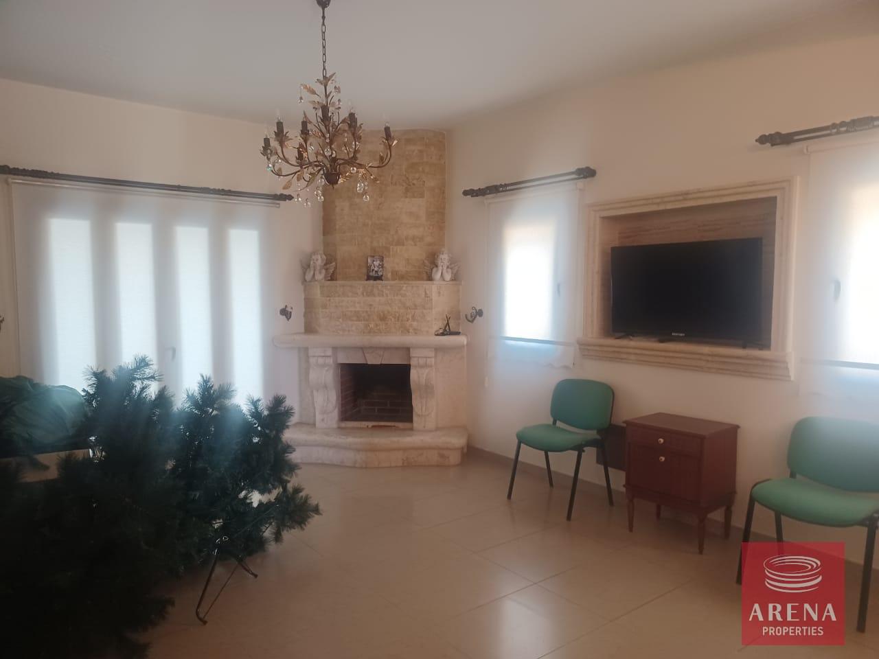 10-3-BED-VILLA-VRYSOULLES-9128