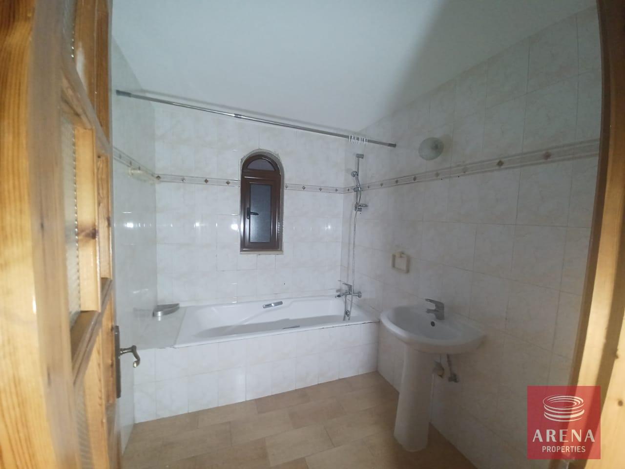 10-3-BED-VILLA-XYLOTIMBOU-8077