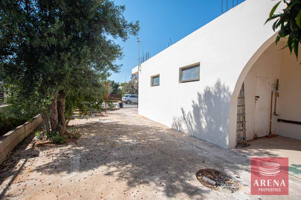 10-3-BED0BUNGALOW-PARALIMNI-5378-2