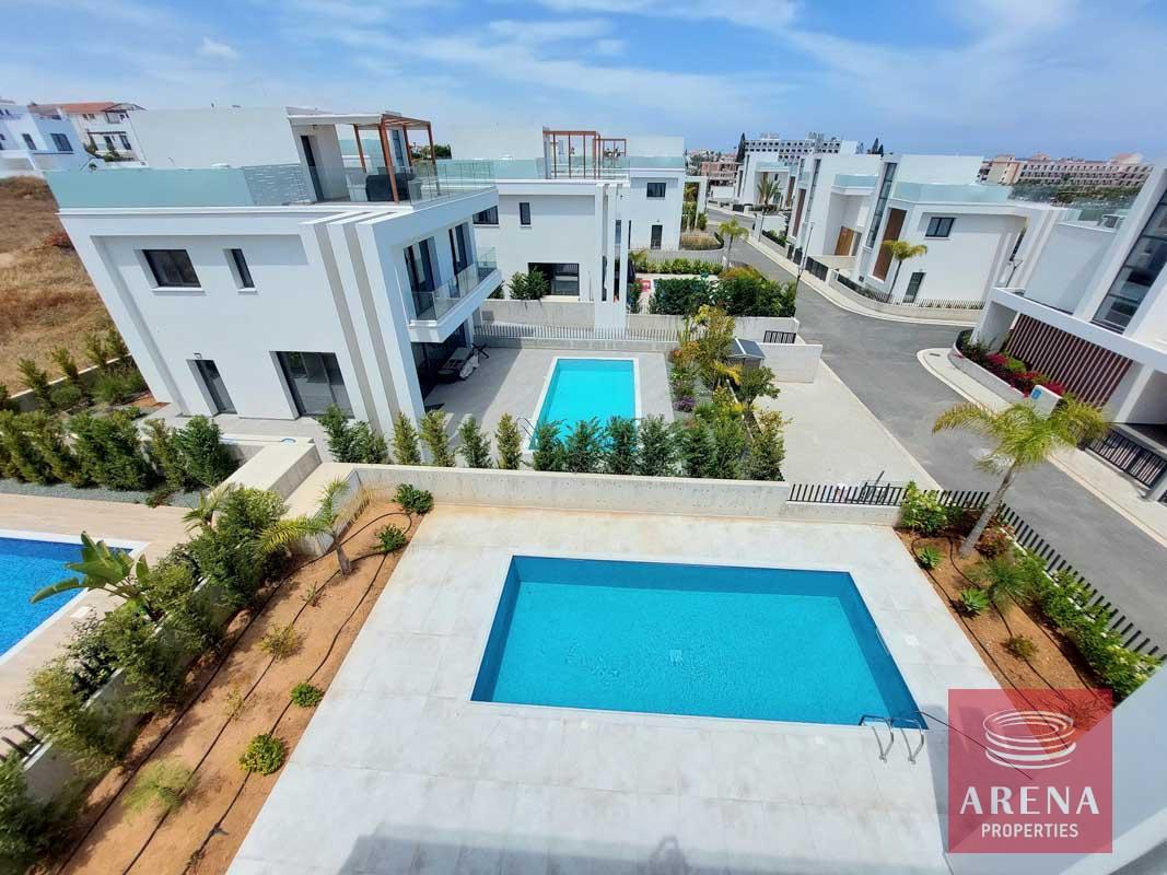 10-3-bed-villa-in-protaras-7289-1