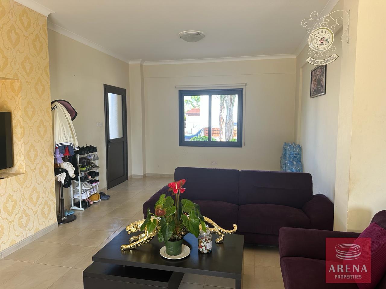 10-3-bed-villa-inFrenaros-7948-1