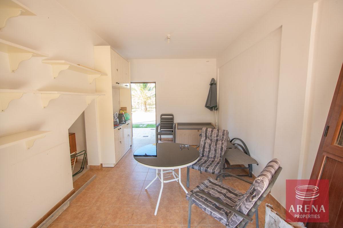 10-4-BED-VILLA-FOR-RENT-IN-VRYSOULLES-5956-2