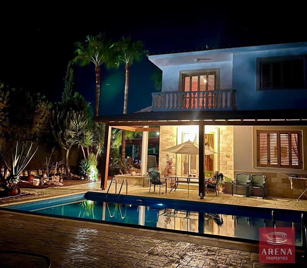 10-4-BED-VILLA-PERVOLIA-8659