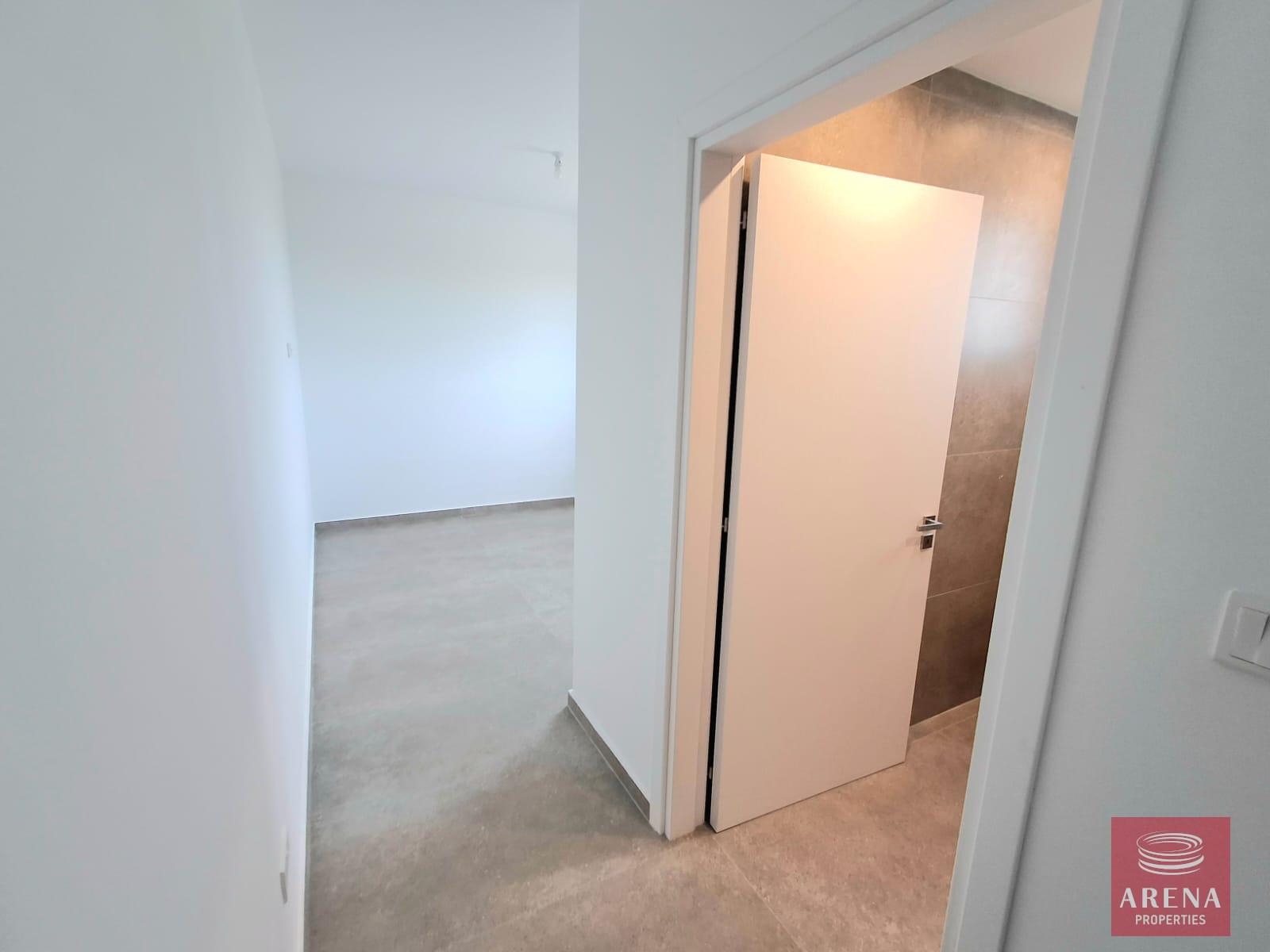 10-APT-FOR-RENT-9192