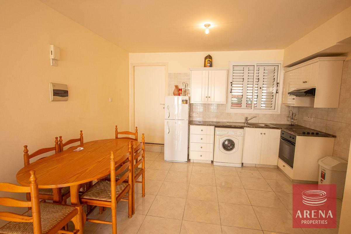 10-APT-FOR-SALE-KAPPARIS-5529-2