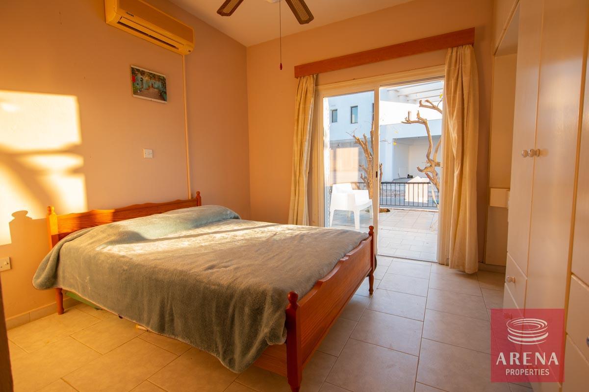 10-Ground-floor-flat-Paralimni-5940-1