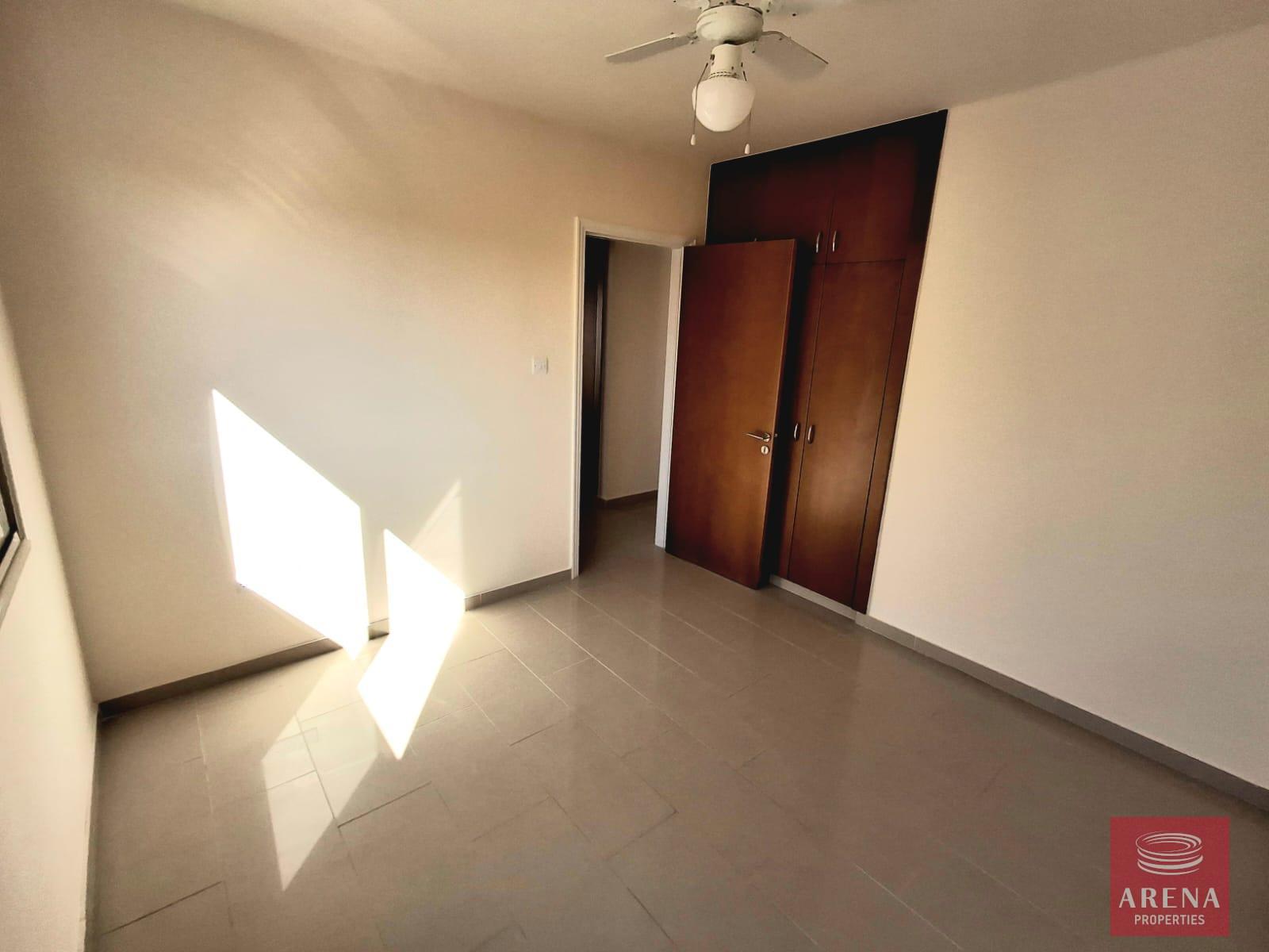 10-PENTHOUSE-IN-TERSEFANOU-8840