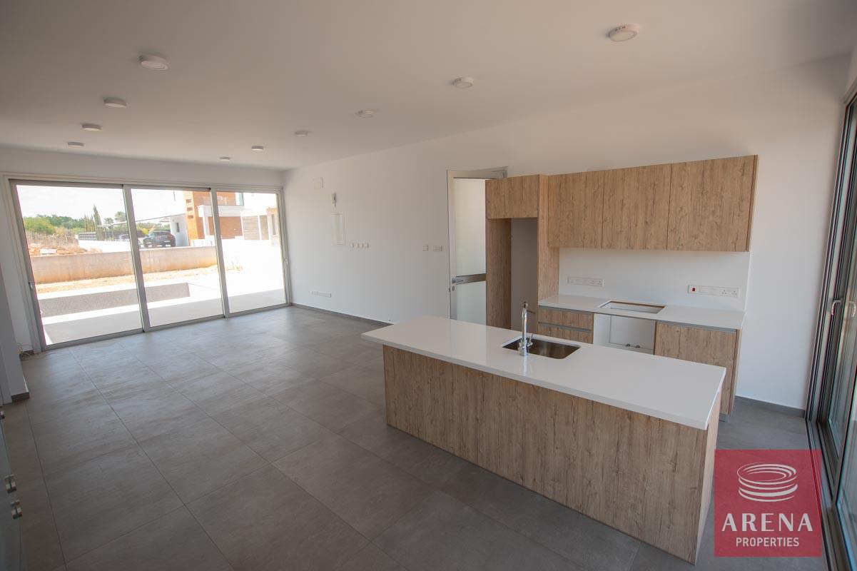 10-Property-for-sale-in-Pernera-4239-1