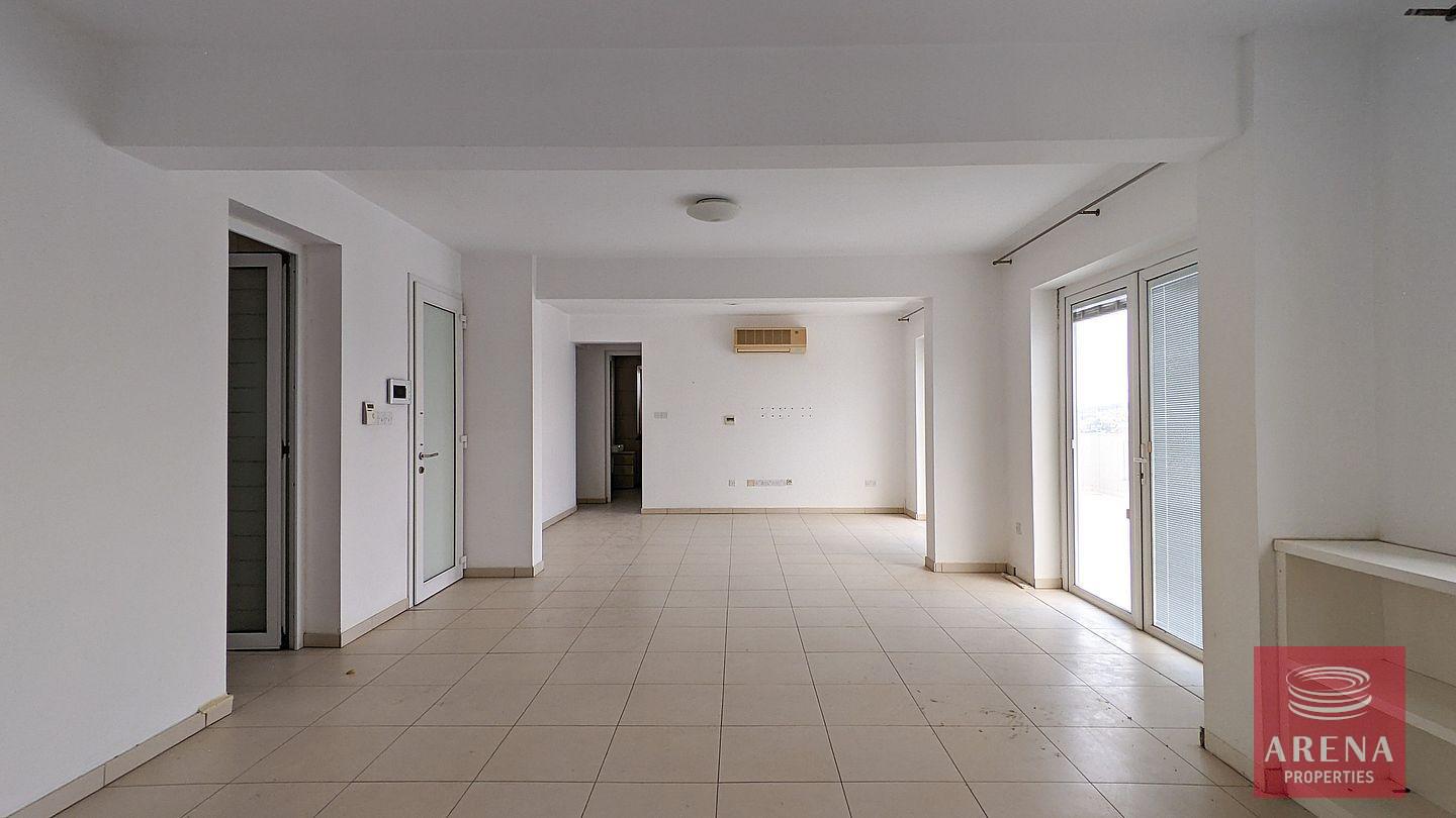 10-RESIDENTIAL-BUILDING-FOR-SALE-6667