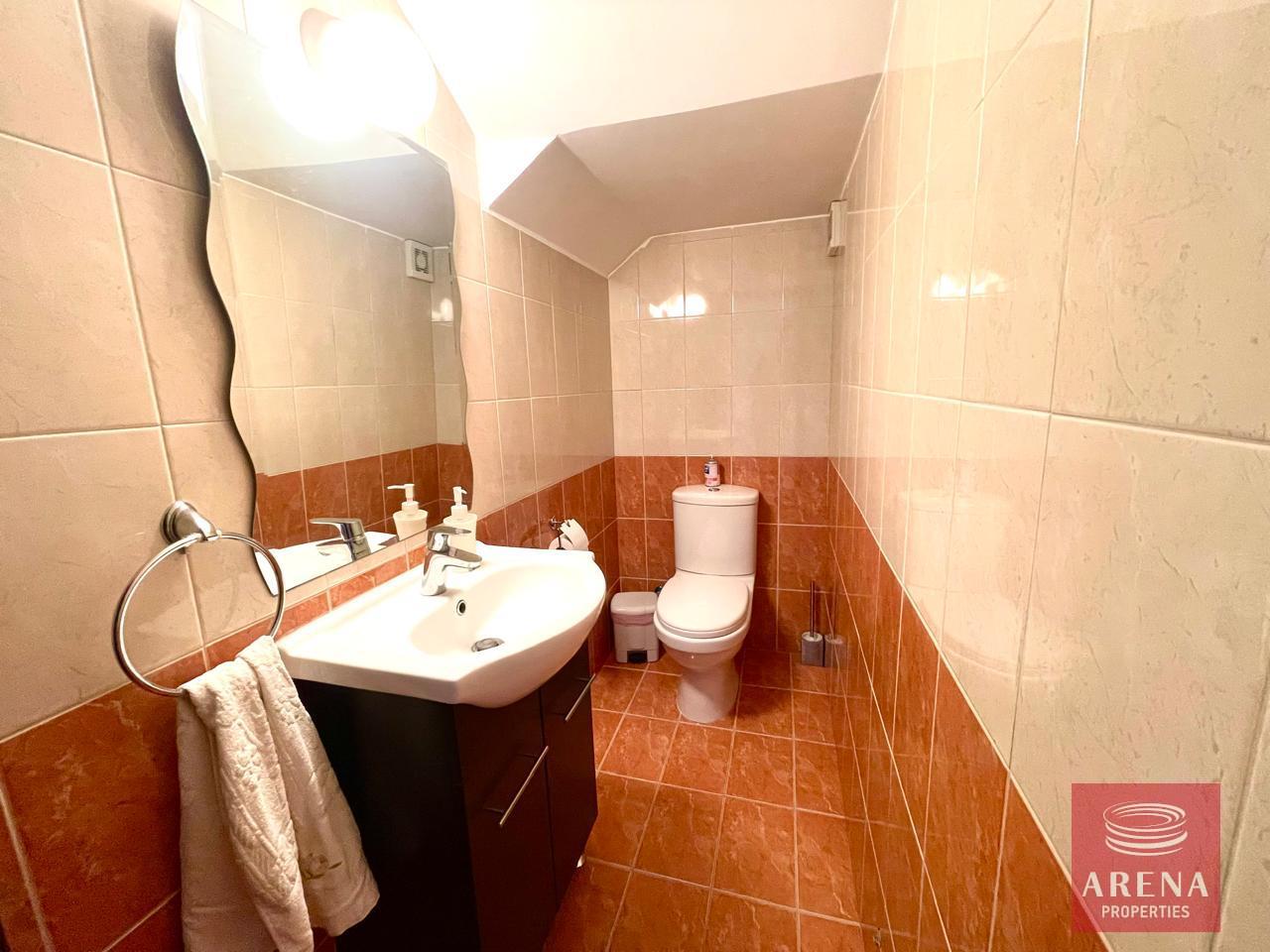 10-TOWNHOUSE-FOR-RENT-ALETHRIKO-9123