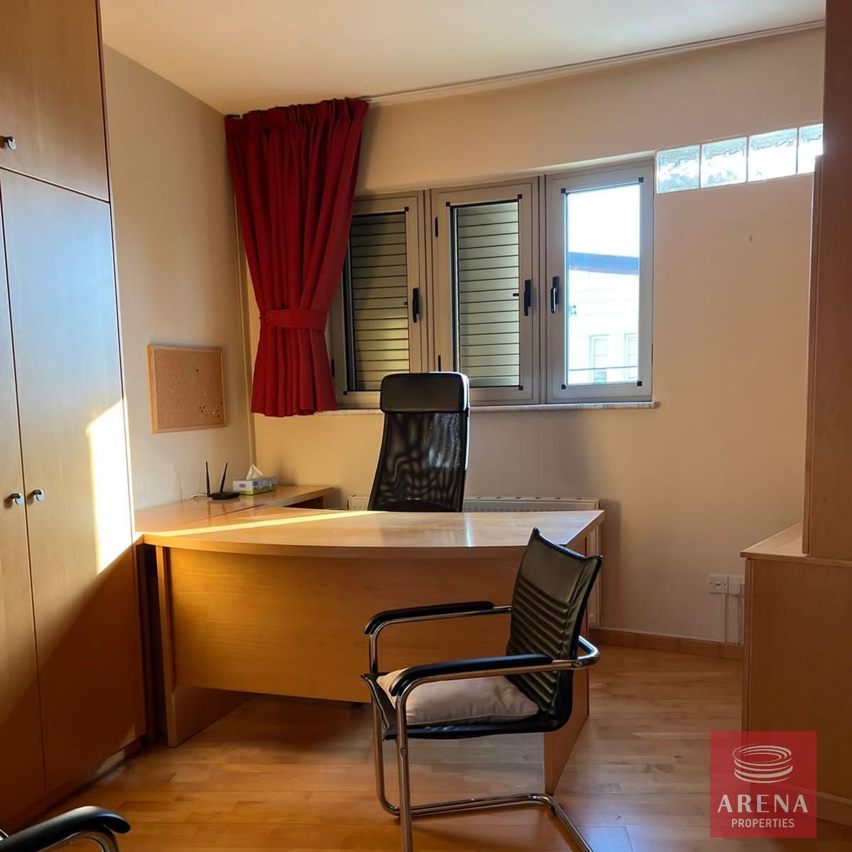 10-VILLA-FOR-RENT-7611-1