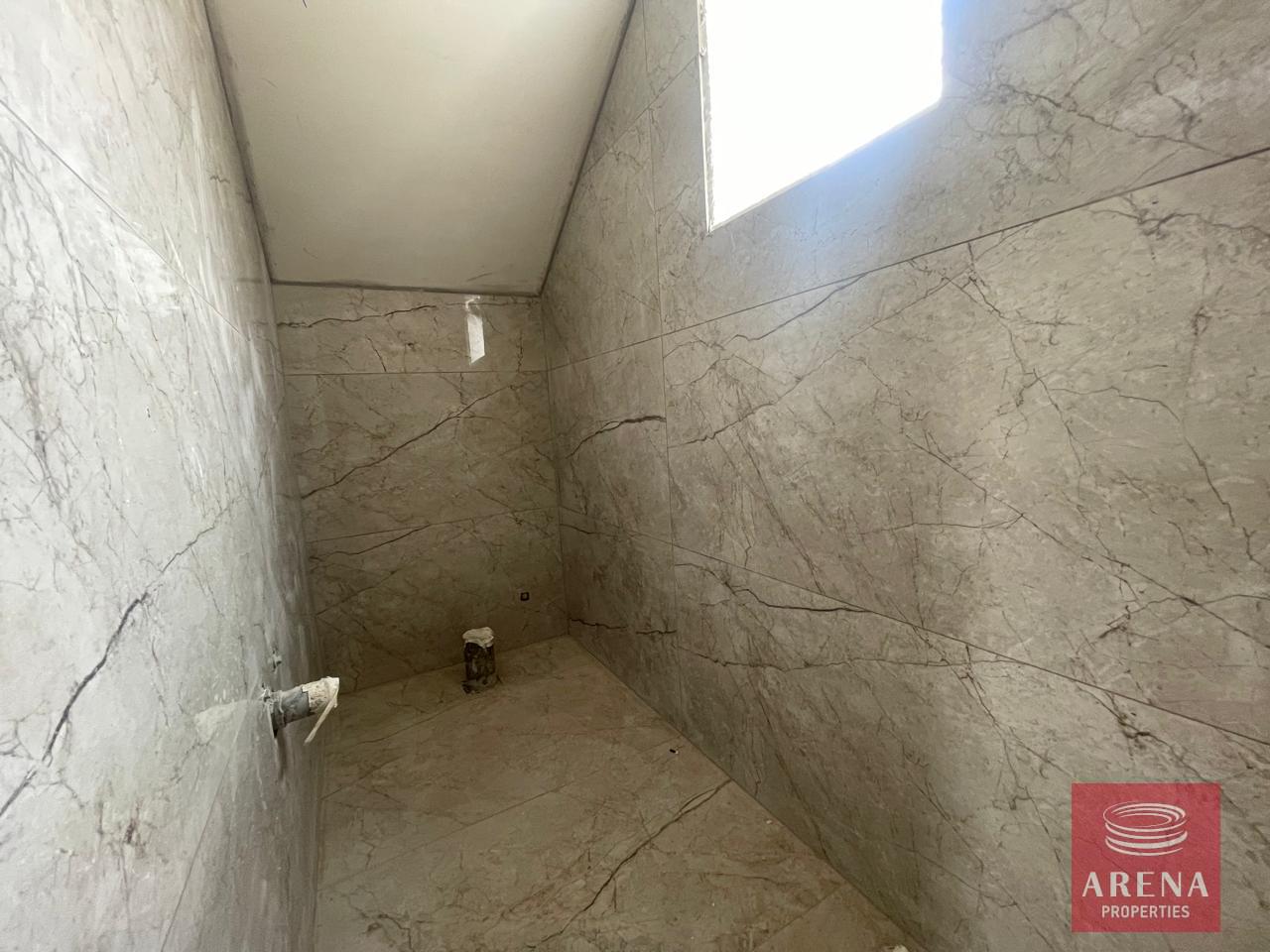 10-VILLA-IN-FRENAROS-6639