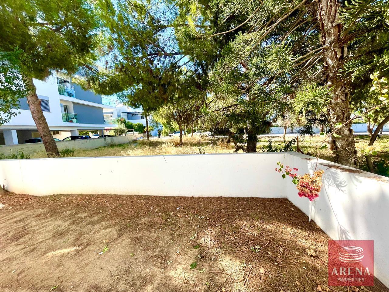 10-VILLA-IN-STROVOLOS-8730