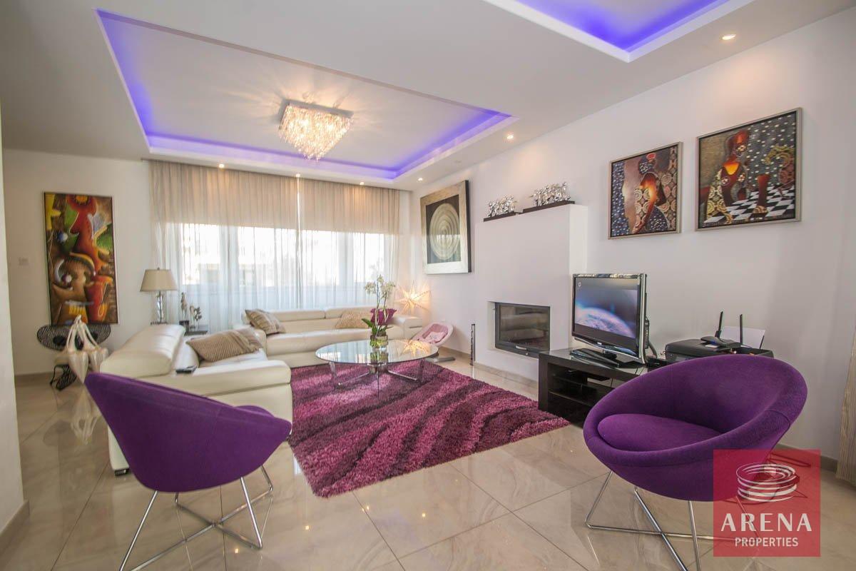 10-Villa-in-Xylofagou-2756