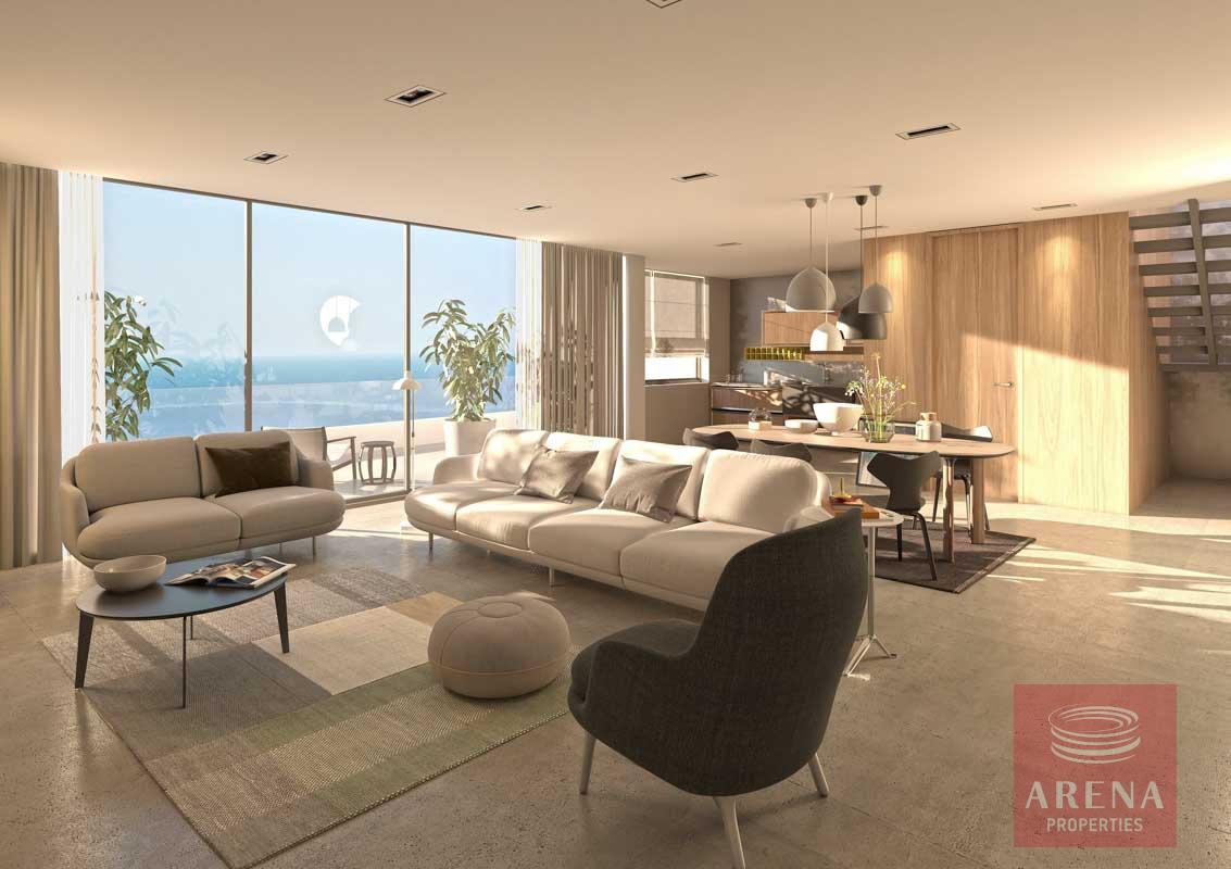 10-apartments-in-Makenzie-6255-2-5