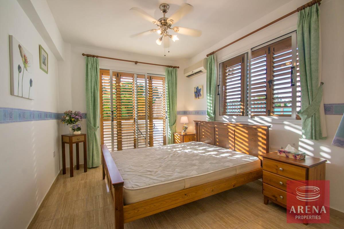 10-apt-Kapparis-1153