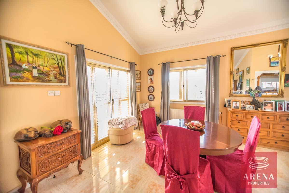 10-house-for-sale-in-achna-1