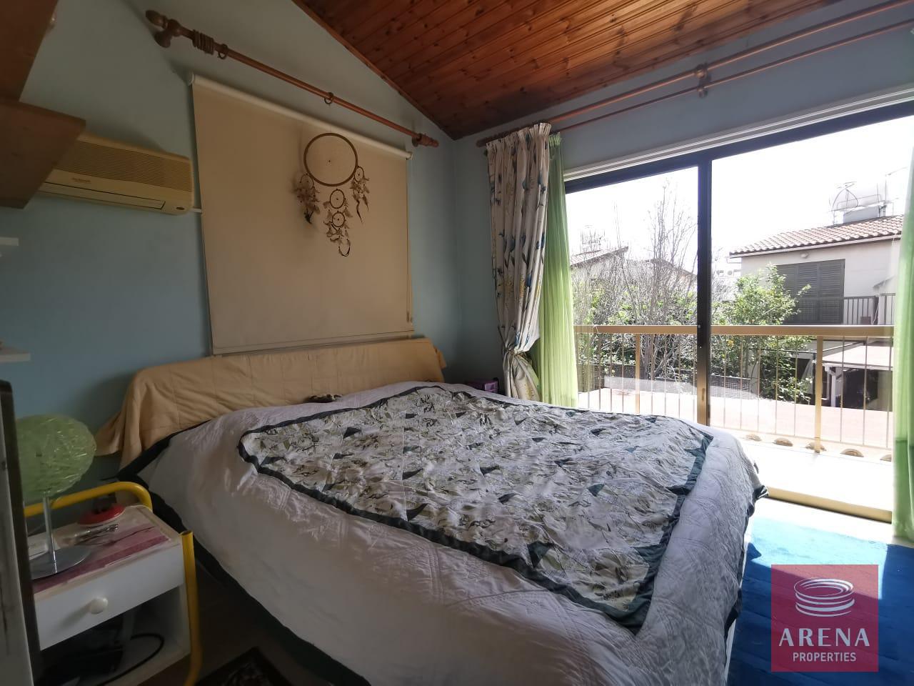 10-townhouse-in-meneou-5739-2