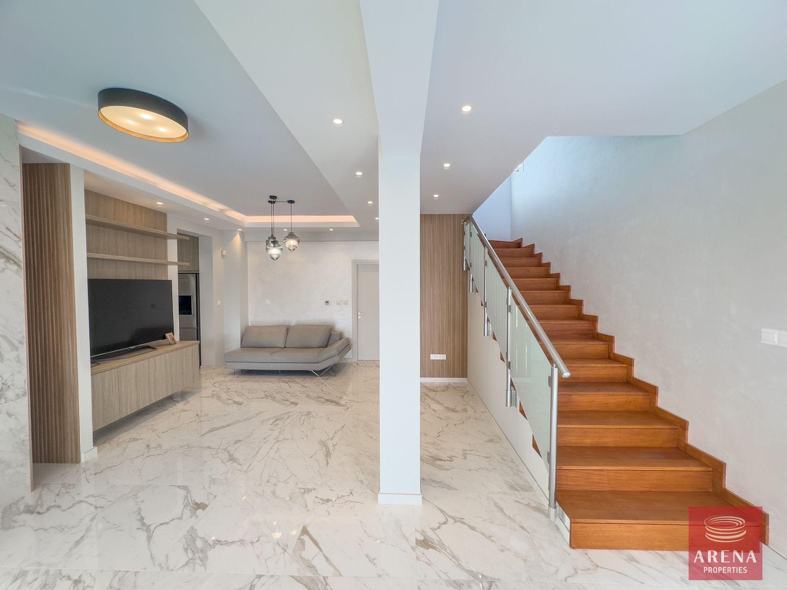 10-villa-in-ayia-napa-7876-1