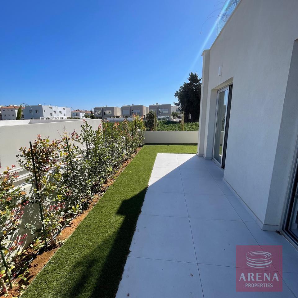 11-2-BED-APT-KAPPARIS-8933-1