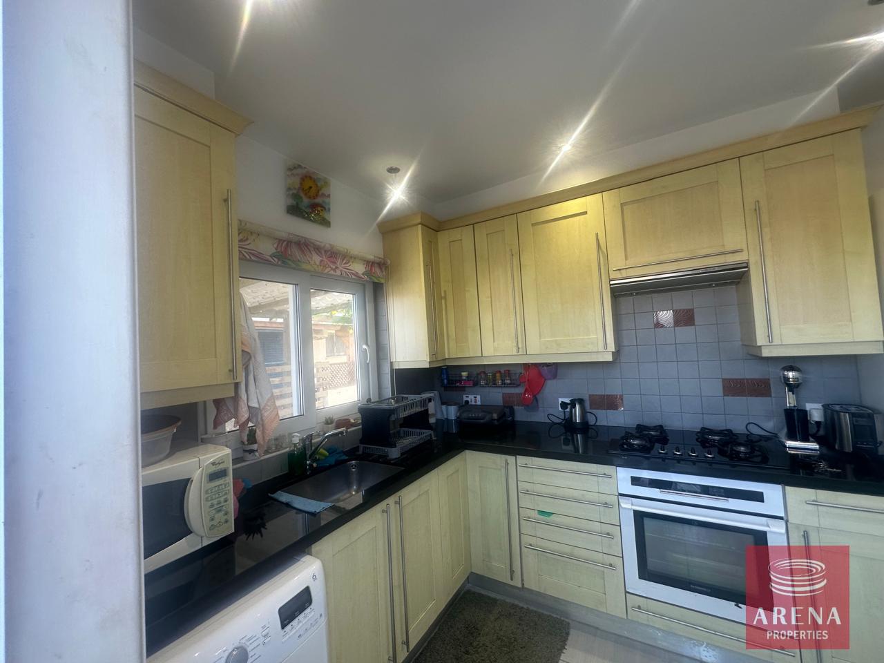 11-2-BED-HOUSE-IN-CAPE-GRECO-9107