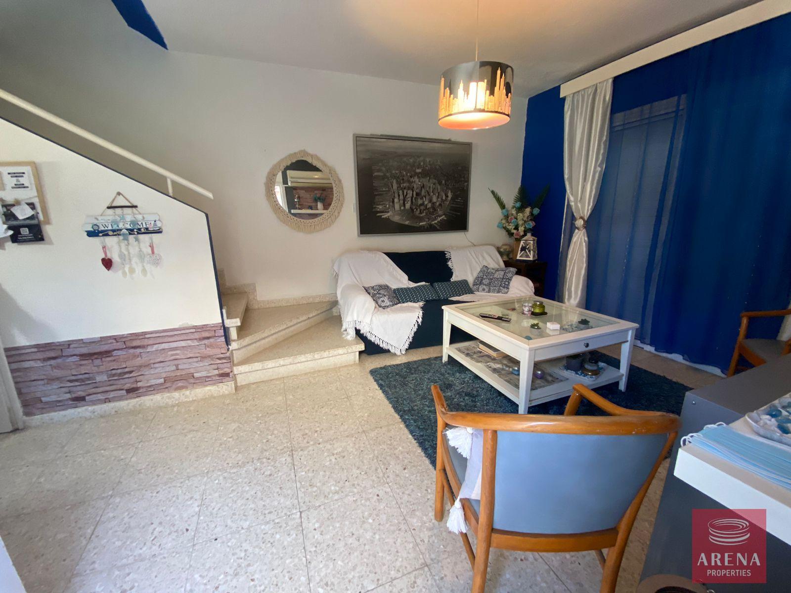 11-2-BED-HOUSE-IN-PERVOLIA-8986