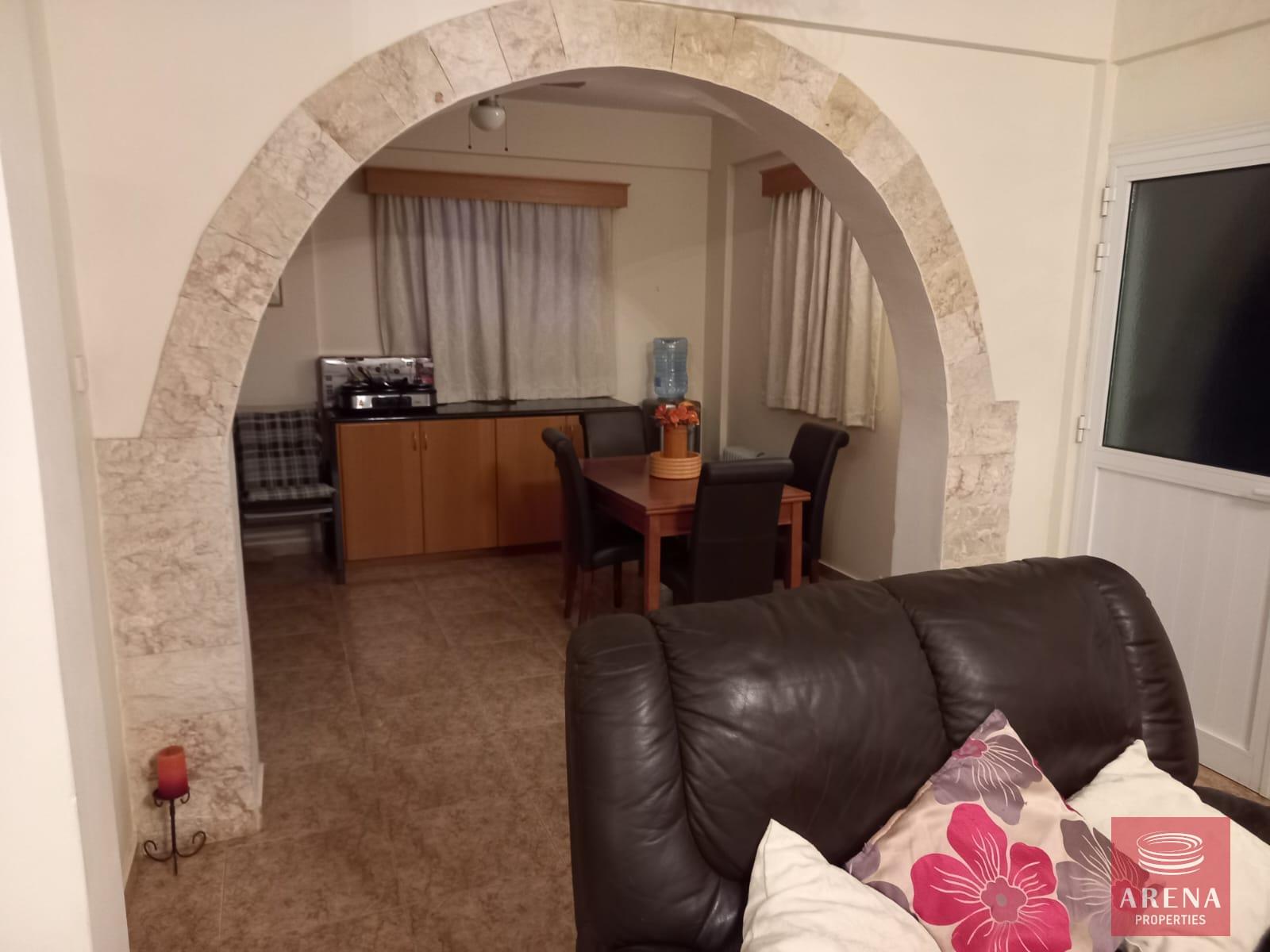 11-3-BED-VILLA-FOR-RENT-FRENAROS-8606