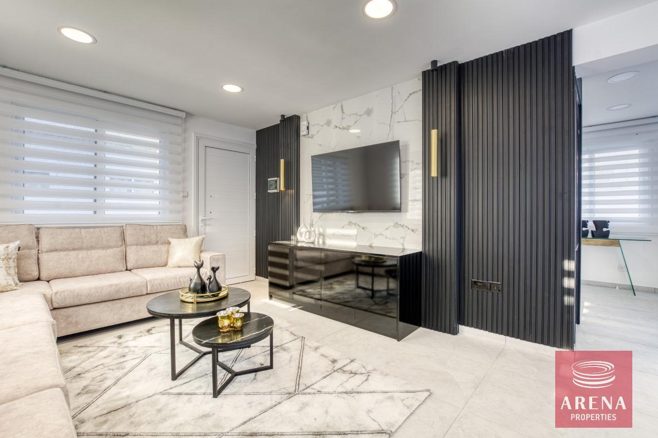 11-3-BED-VILLA-KAPPRIS-7585-1