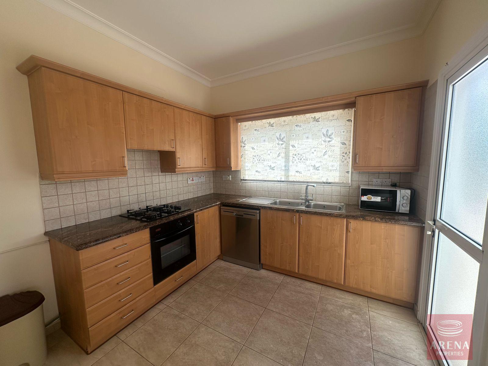 11-3-BED-VILLA-PROTARAS-9371