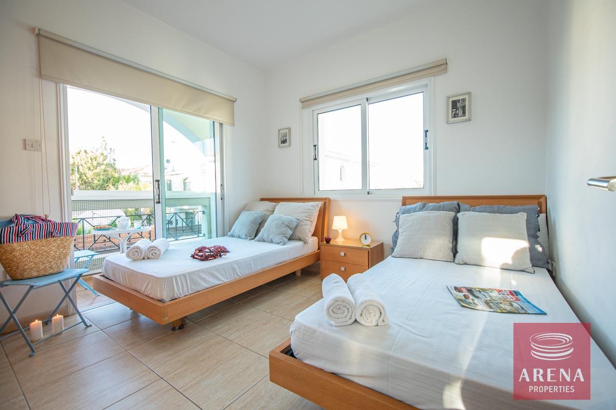 11-3-Bed-villa-in-Konnos-for-rent-5869-1