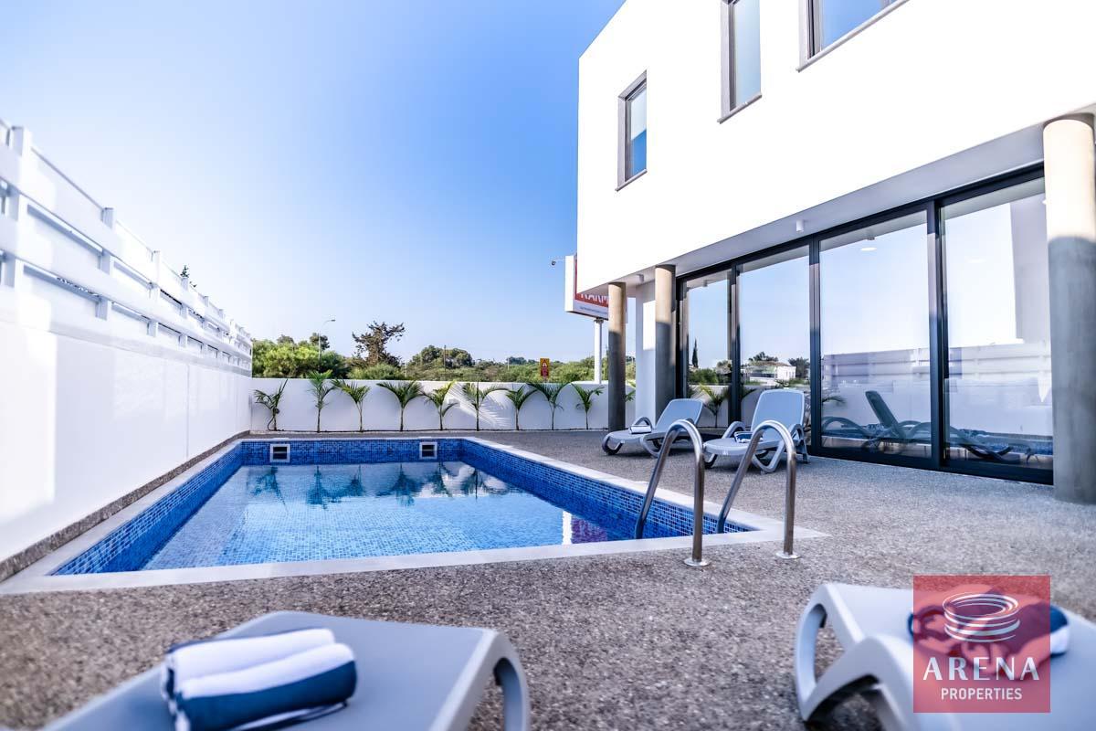 11-3-bed-villa-in-pernera-8111